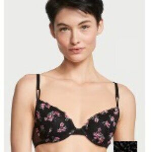 NWOT Victoria's Secret Sexy Tee Posey Lace Lightly Lined Demi Bra